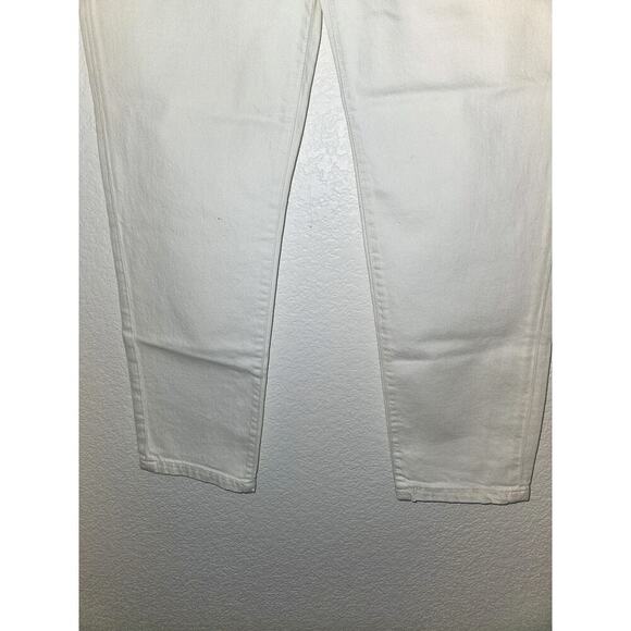 NWT! LUCKY BRAND Denim Drew Mom High Rise Taper Jean White Stretch 6/28R $119 - Picture 3 of 10